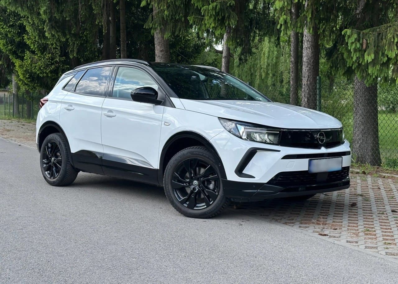 Opel Grandland-